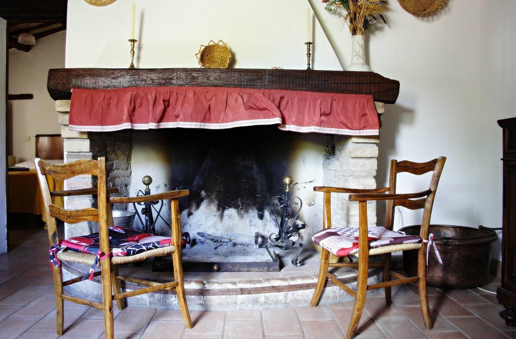 Penzion Agriturismo Residenza Paradiso Trevi Pokoj fotografie