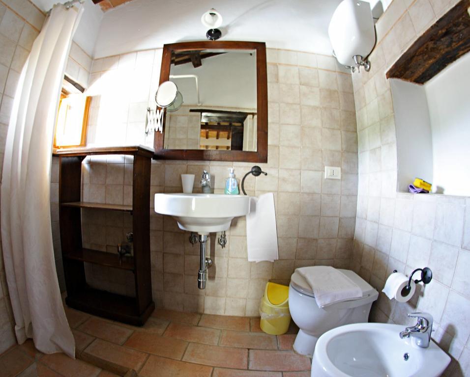 Penzion Agriturismo Residenza Paradiso Trevi Pokoj fotografie